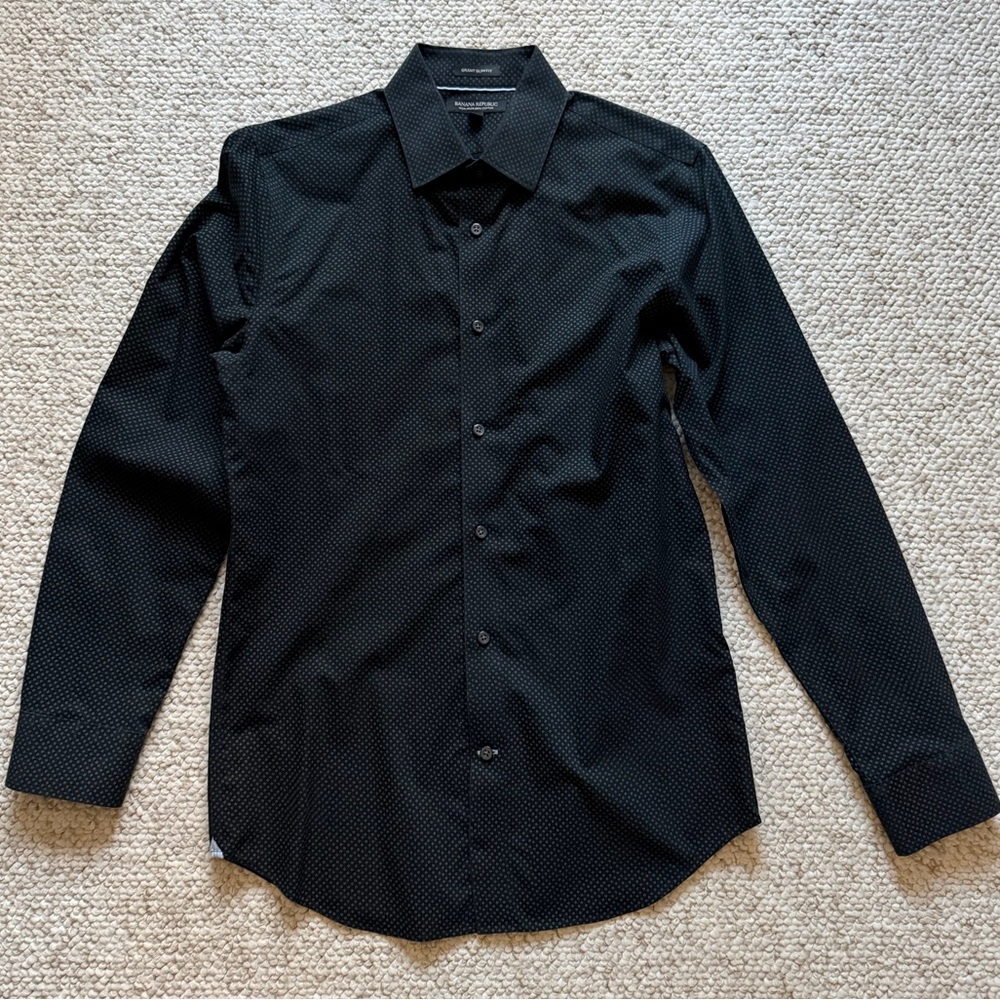 Banana Republic Men’s Grant Slim Fit Dress Shirt - Small - Black